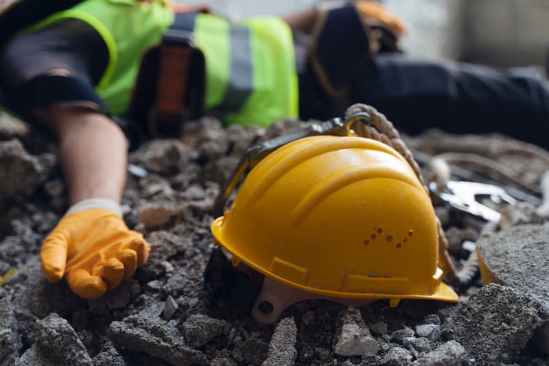 Construction worker has accident while working